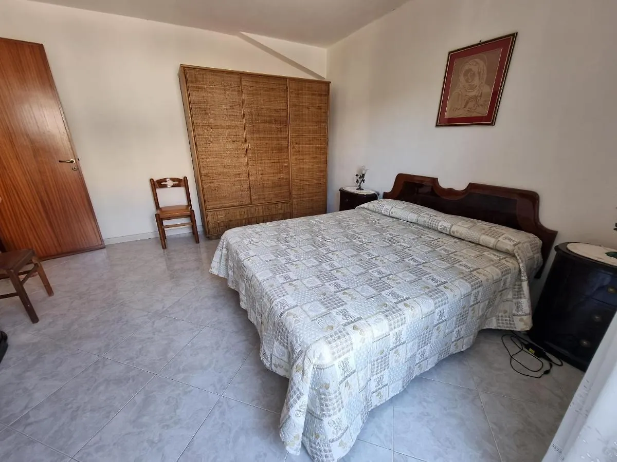 Villa Flora - With Sea View, 2 Minutes Walk To Beach Trappeto