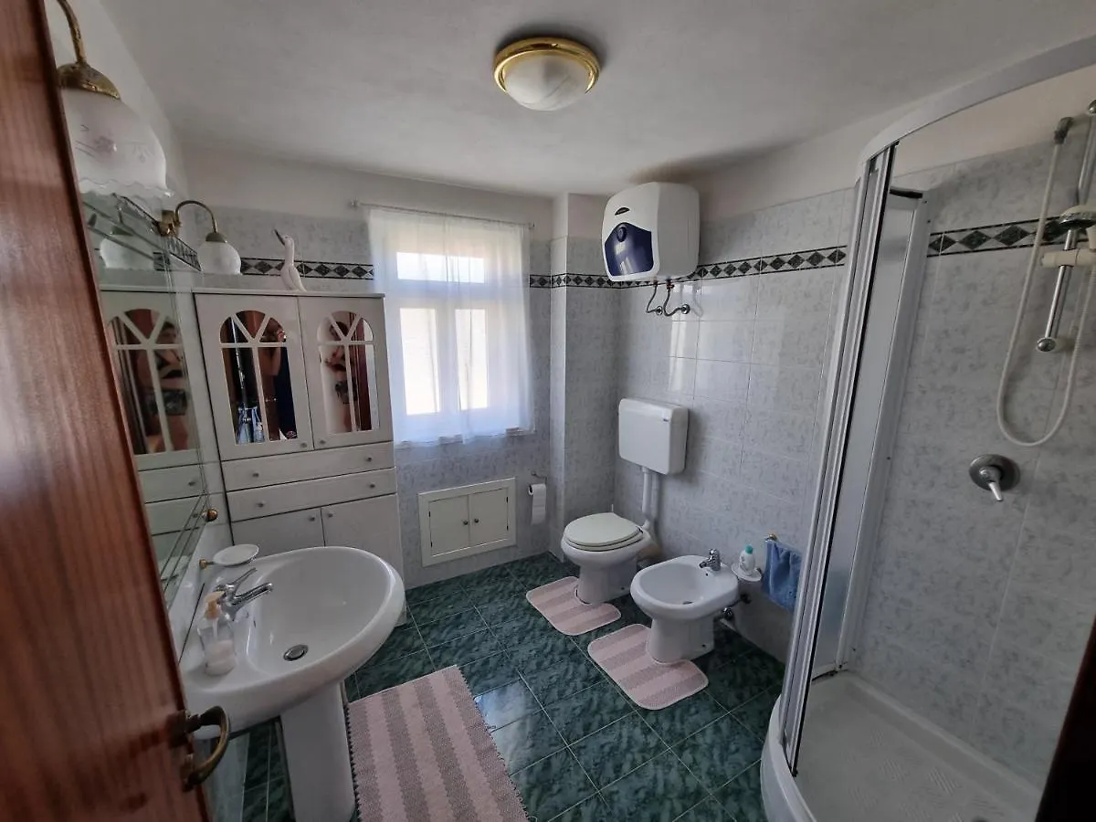 Apartament Villa Flora - With Sea View, 2 Minutes Walk To Beach Trappeto  Włochy
